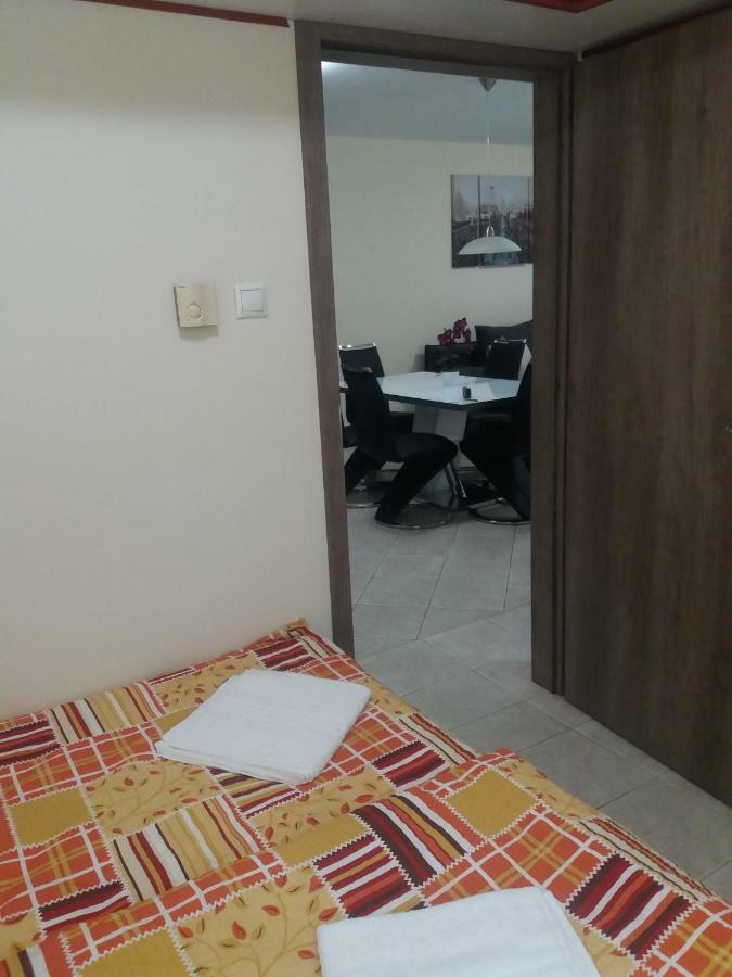 Centrum Apartman Apartment Szeged Exterior photo